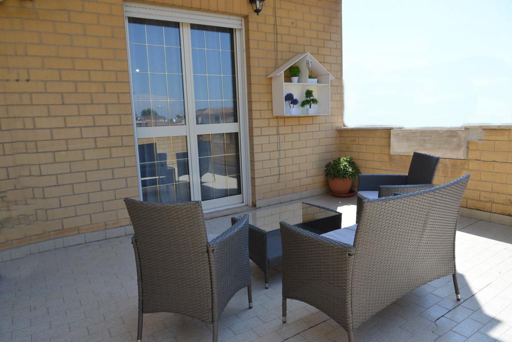 Casa Vacanze Giramondo Fiumicino Eksteriør billede